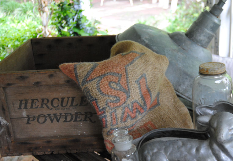 LaurieAnna's Vintage Home: Hwy 80 Garage Sale Finds