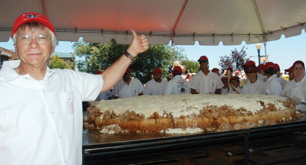 Worlds Largest Open BBQ Sandwich Guinness Record set by Tommy Moore