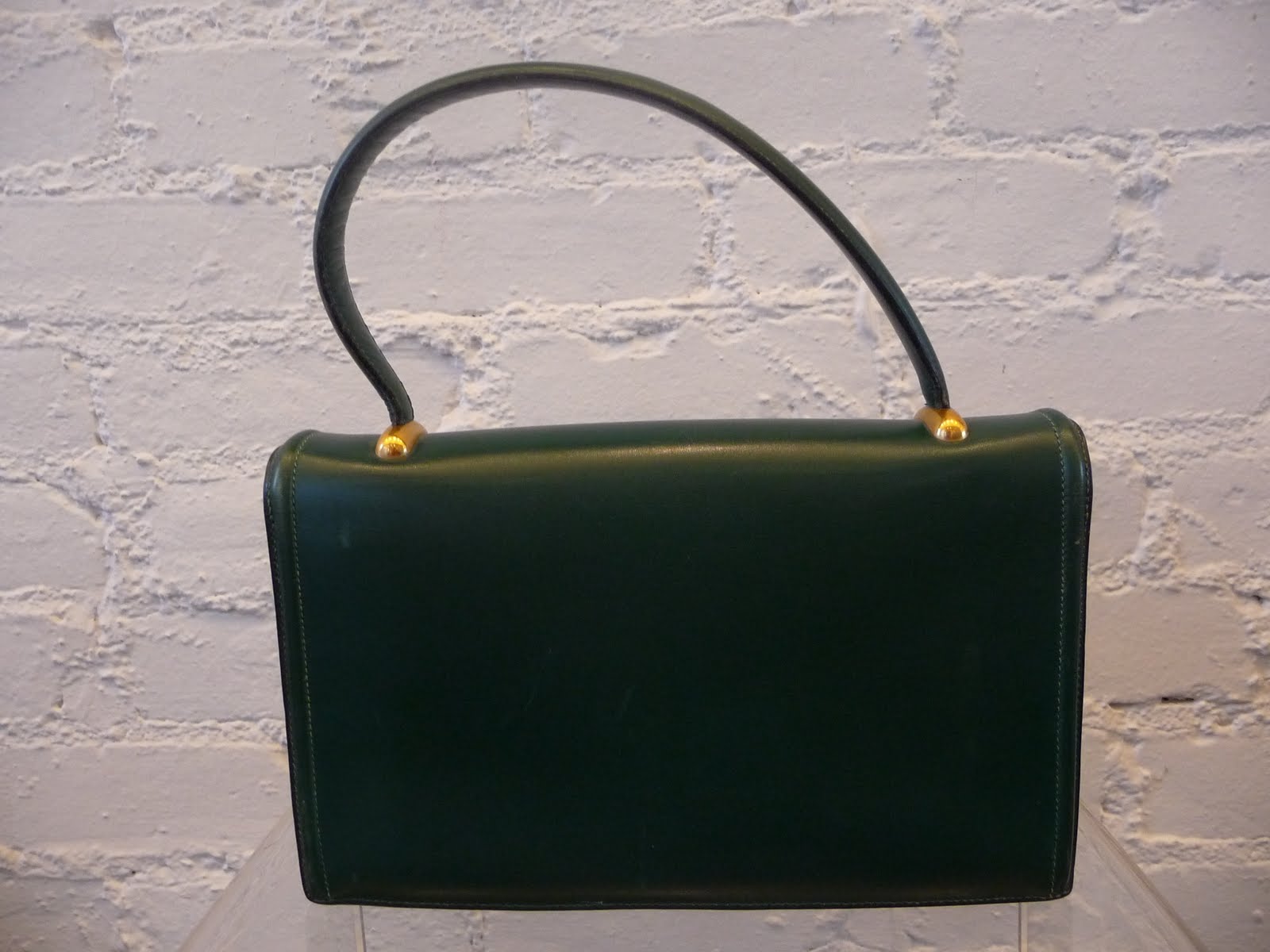 small chanel cross body purse