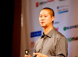 Zappos CEO on How To Deliver Happiness with Social Media INTERVIEW