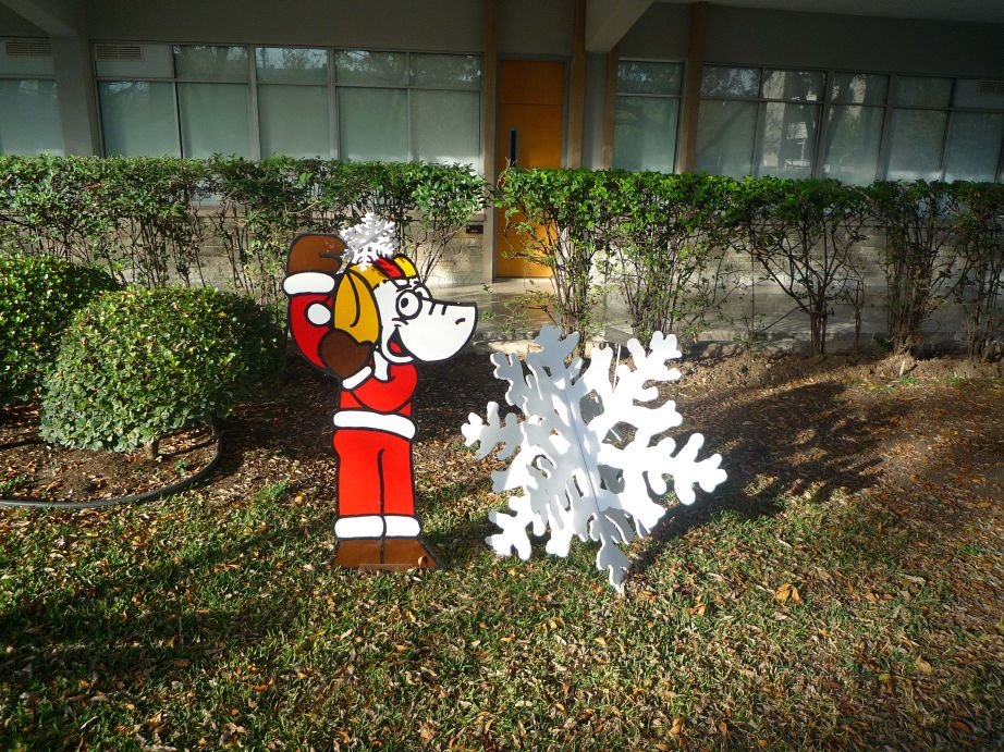 [campus_05.jpg]