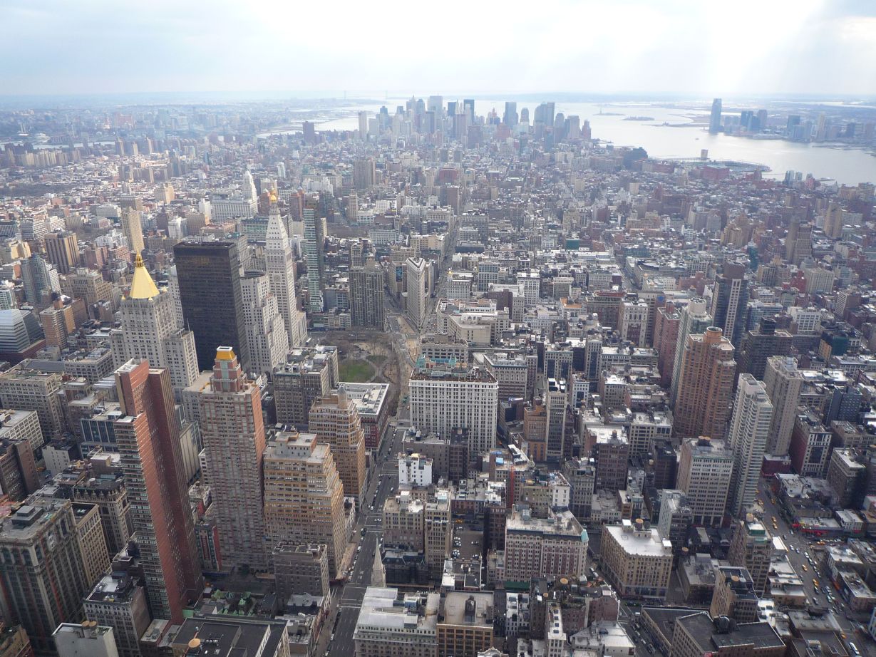 [NY_07.jpg]