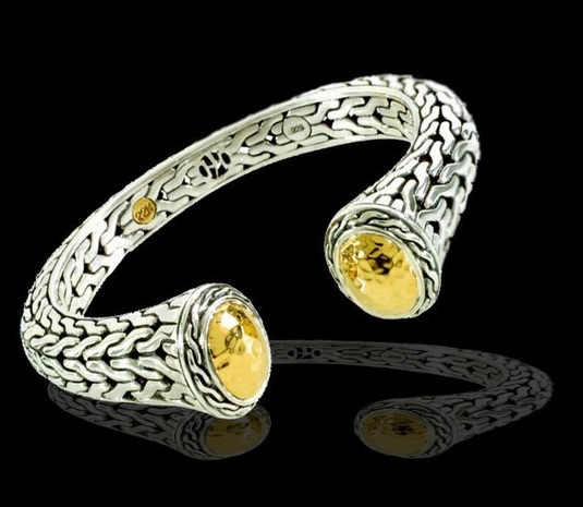 Glam Homme Exquisite Glamour By John Hardy John Hard Palu Collection 22k Hammered Gold Silver Bracelet Oval Kick Cuff 950 00
