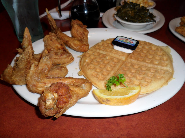 Gladys Knight and Ron Winans' Chicken and Waffles - Food Junkie Chronicles