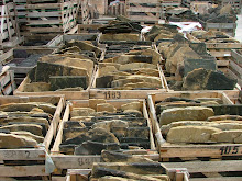 RECLAIMED ROOFING STONE