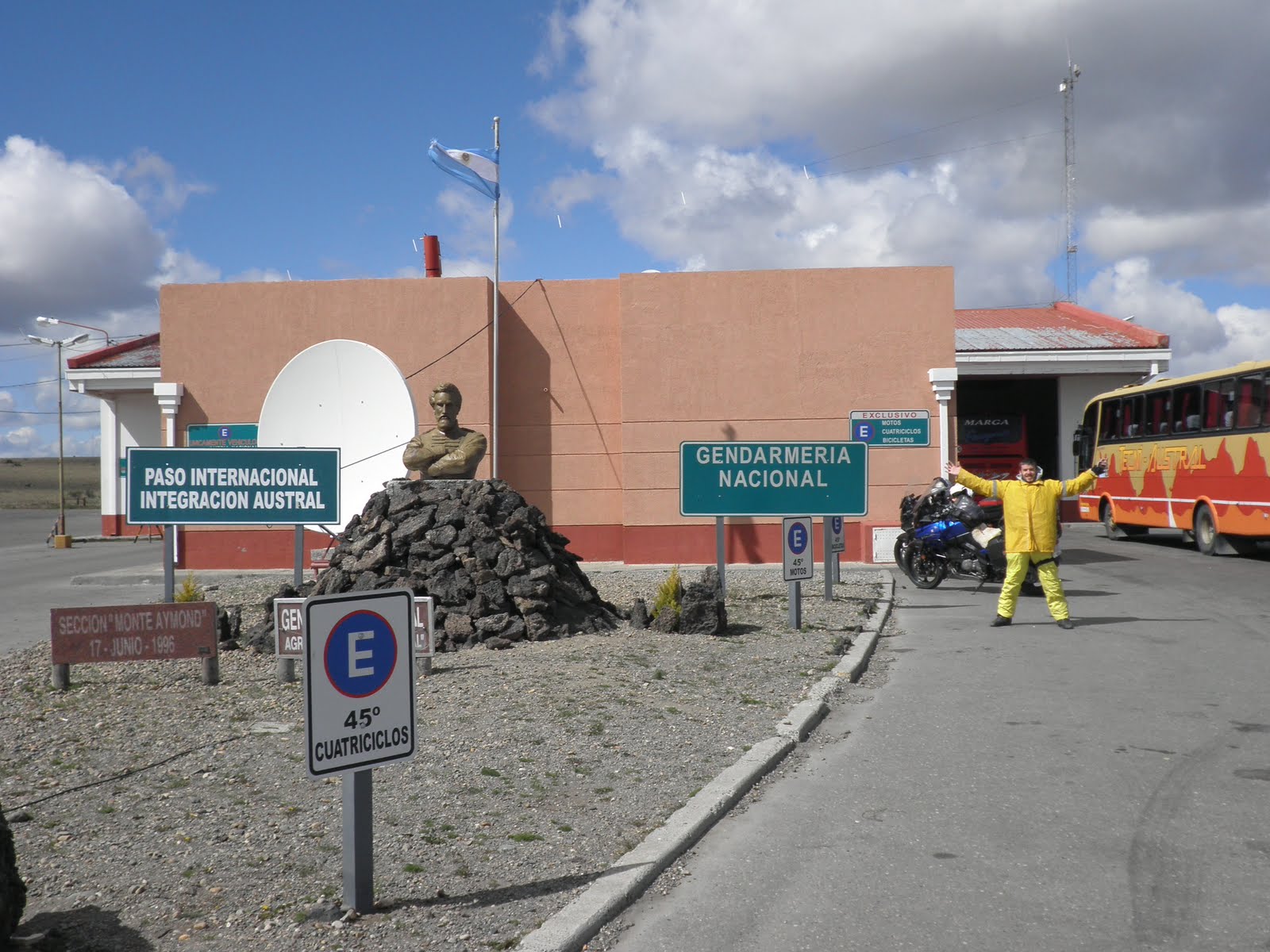Prudhoe Bay, Alaska TO Ushuaia, Argentina Chile Border Crossing day