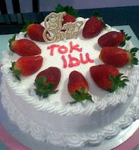 Fresh cream cake with strawberry