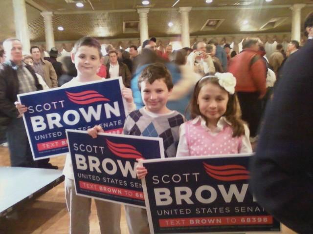 [Brown+Final+Rally+1.jpg]