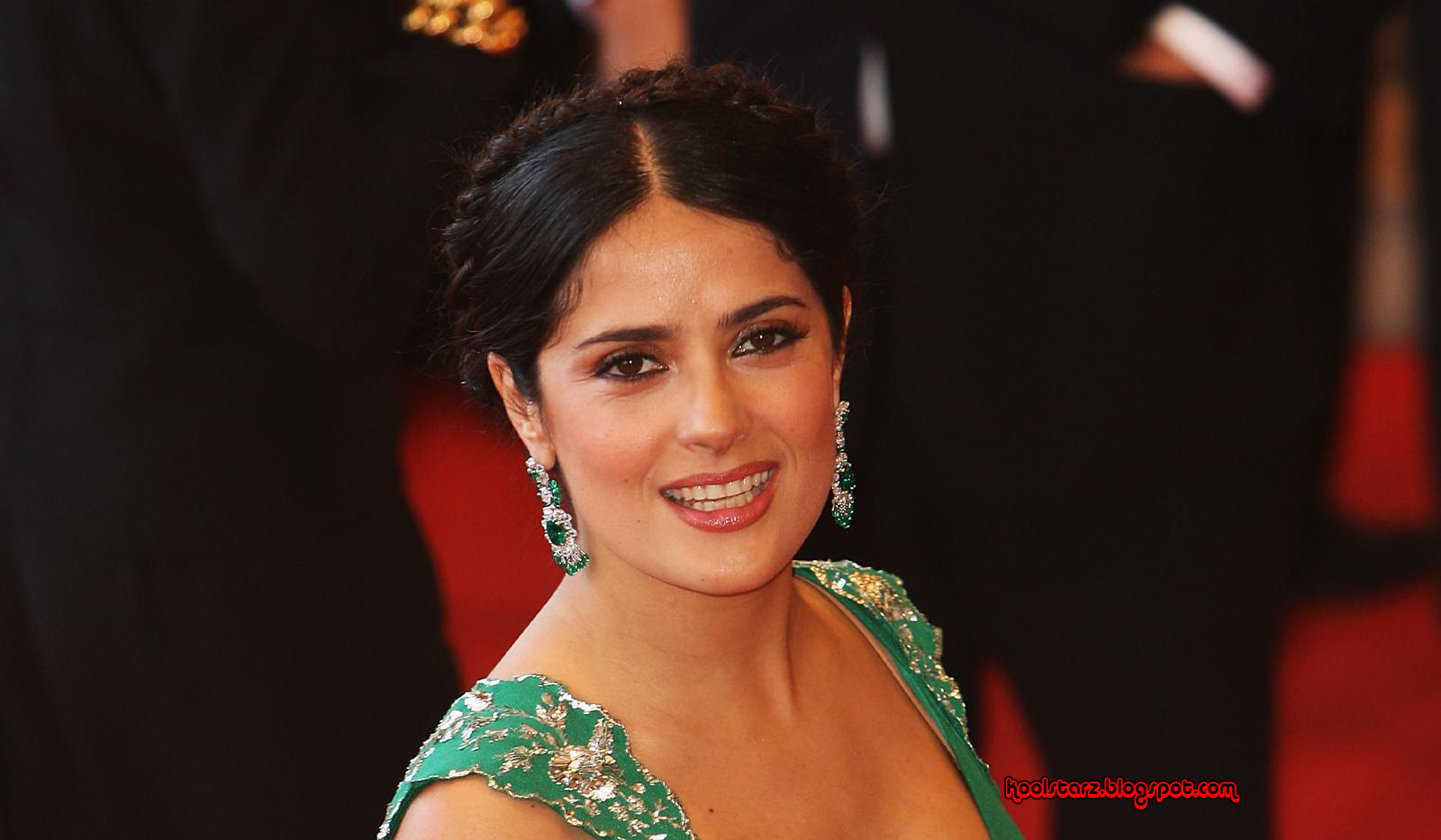 [Salma+Hayek_Cannes+Film+Festival_Koolstarz.blogspot.com+(3).jpg]