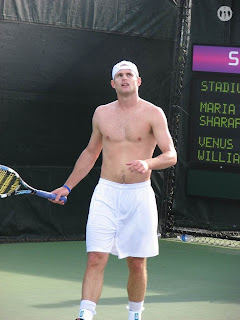 Teach me, Andy Roddick! - Shirtless Men at groopii