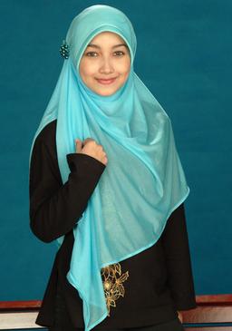 Turquoise Indonesian Hijab Style | Hijab Styles, Hijab Pictures, Abaya