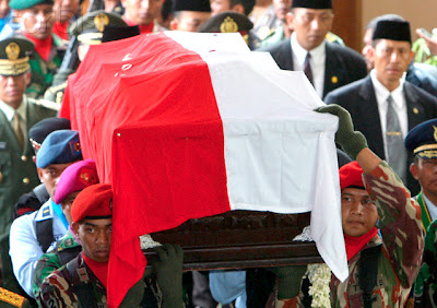 Photo of Sukarno and Suharto's funeral | Former President of the