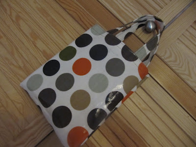 made at greenlodge: plastic tablecloths make great bags for gifts ...