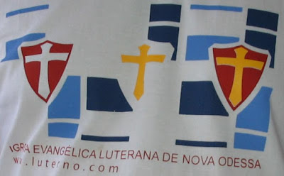 Camisa luterana