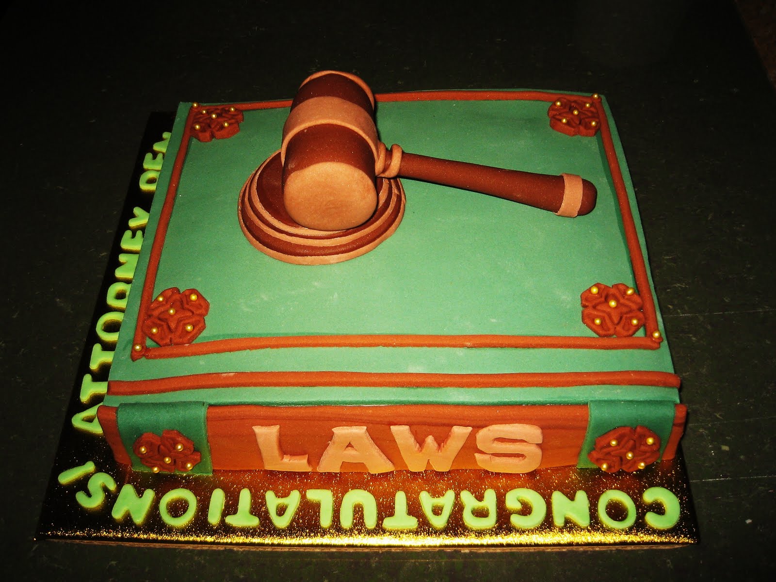 Krazzy Cakes!!! Lawyer's Cake