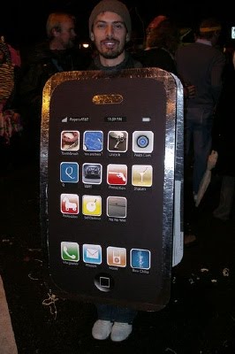 [iphone-halloween.jpg]