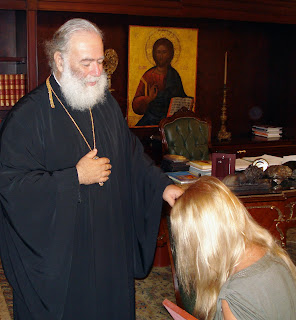 Patriarch Theodore II of Alexandria and All Africa blesses Vassula in 2007
