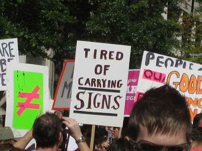 creative+Protest+Signs+16.jpg