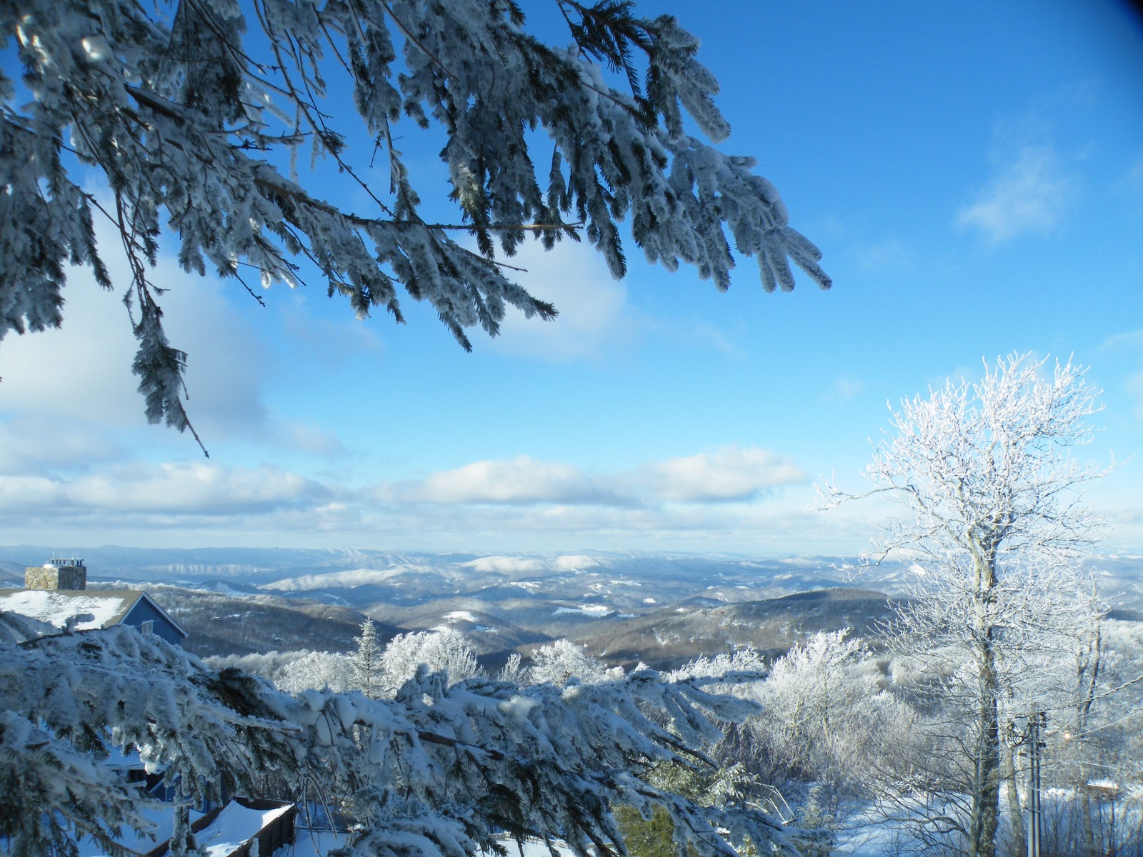 BEECH MOUNTAIN NEWS Winter Has Arrived on Beech Mountain