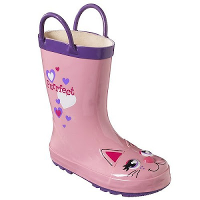 Scarlett has outgrown her Kittie Cat rain boots, size extra small, 5/6.