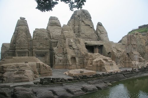 [masroor+long+shot.jpg]