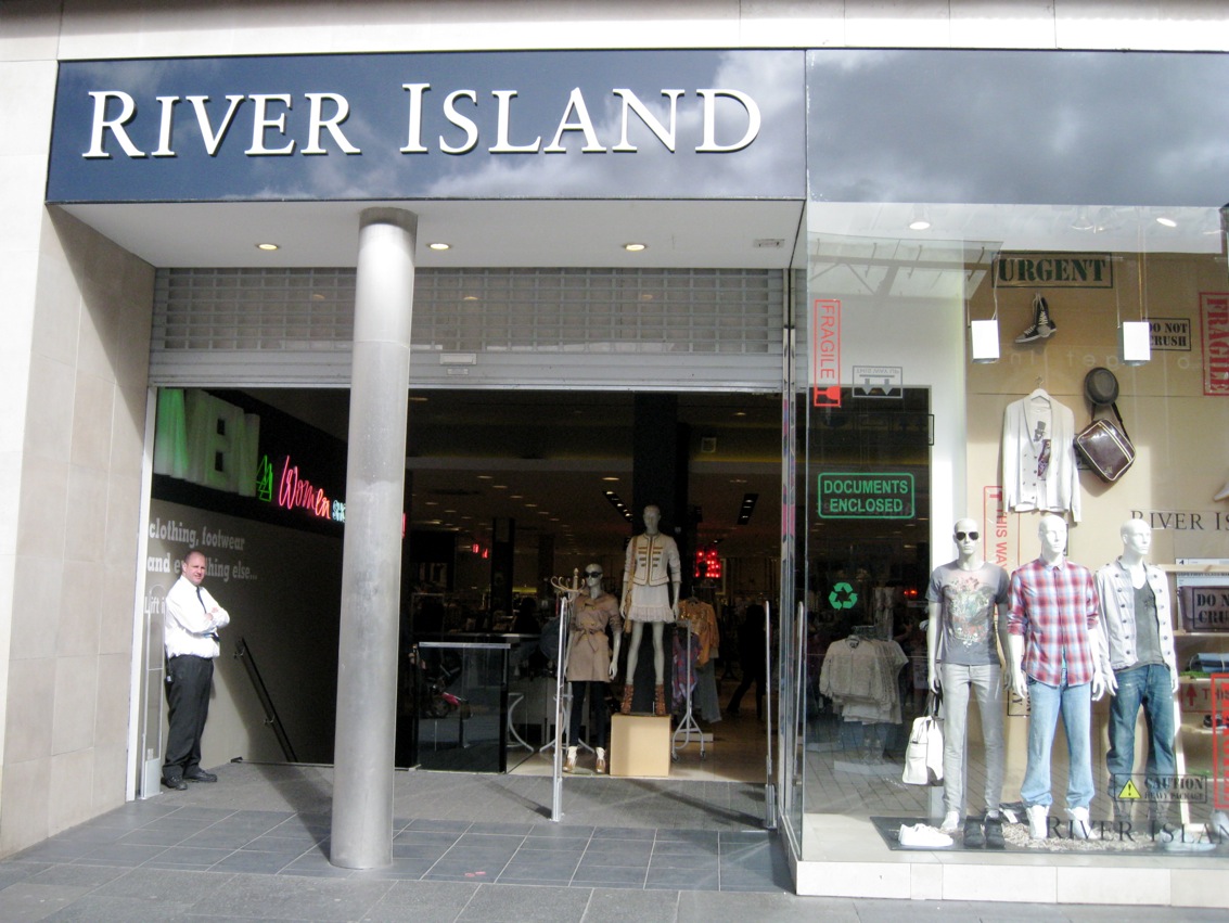 Bibilovesit RIVER ISLAND