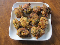 Keerai Pakodas with spinach and spices
