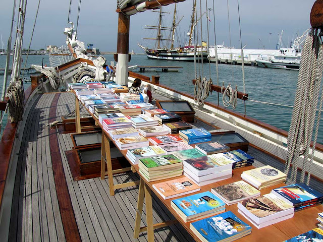 Bookshop sailboat, Tuttovela village, Livorno