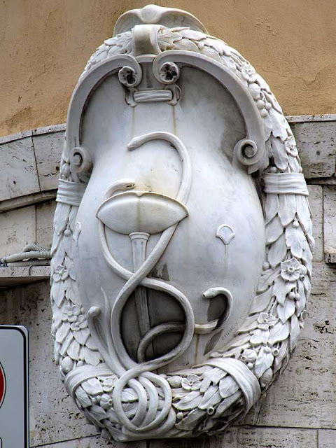 Bowl of Hygieia, via De Larderel, Livorno