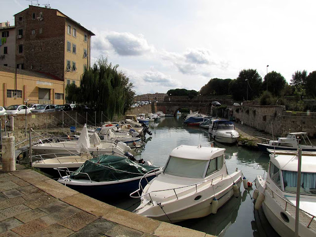 Navicelli canal, Livorno