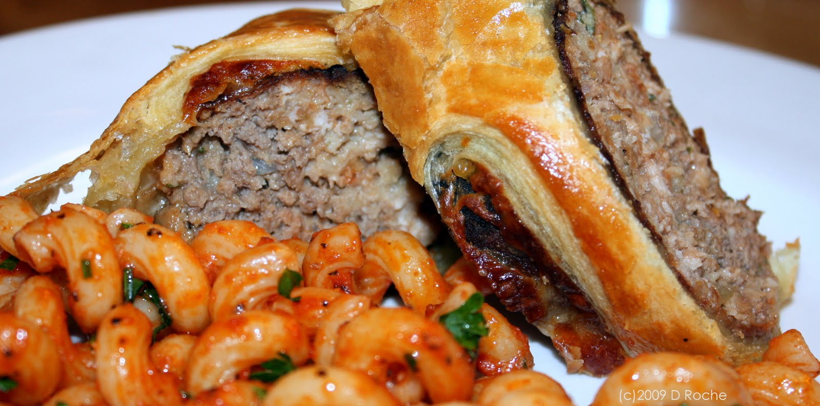 [Beef+and+Pork+in+Pastry+Shell.jpg]