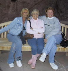 Me, Mom and Kate in Grand Canyon