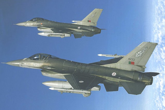 Força Aérea Portuguesa planeja modernizar 18 caças F-16 até o final do ano
