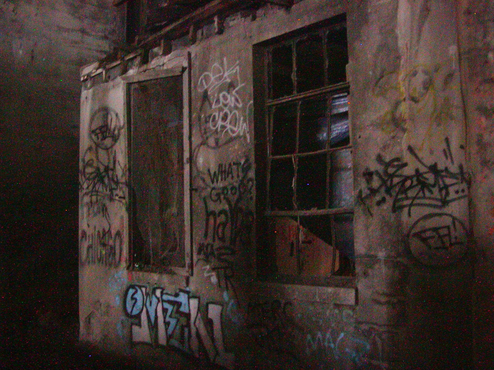[Abandoned+Subway+046x.jpg]