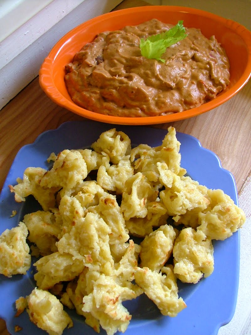 Roaring Design blog 418 >> Hungarian Chicken n' Dumplings