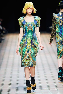 Couture Carrie: Trendspotting: Short Sleeve Patterned Dresses