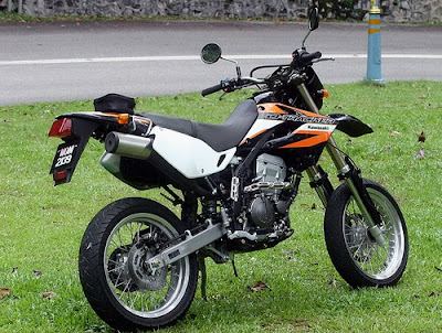 Kawasaki D-Tracker 250 cc