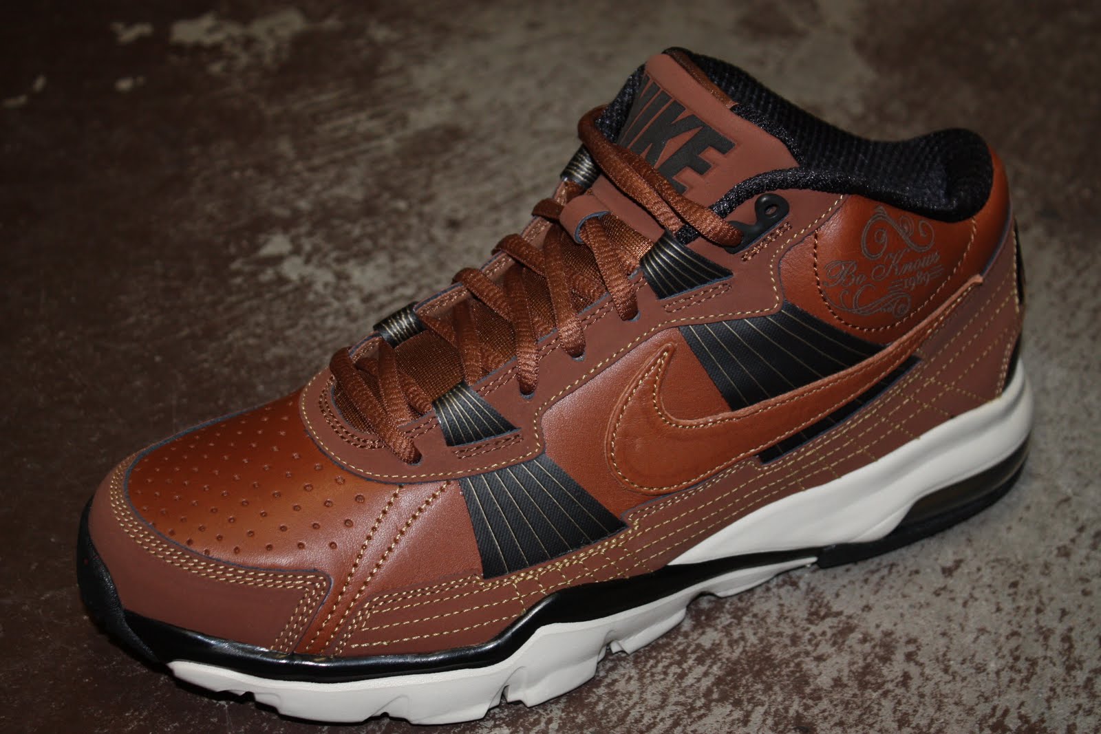 HighPoint Shoes New Nike's