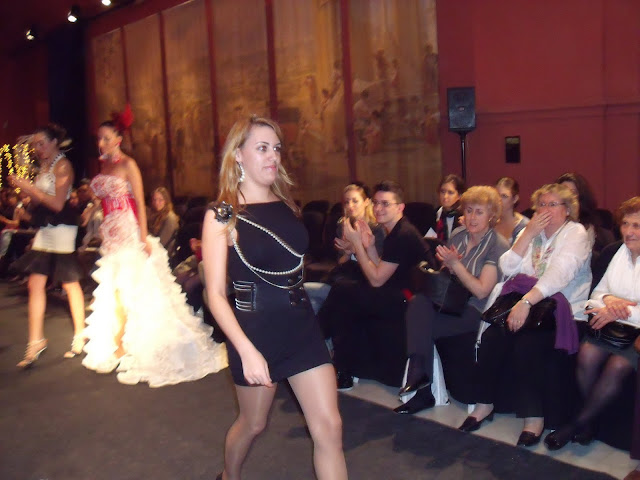 desfile_jóvenes_diseñadores