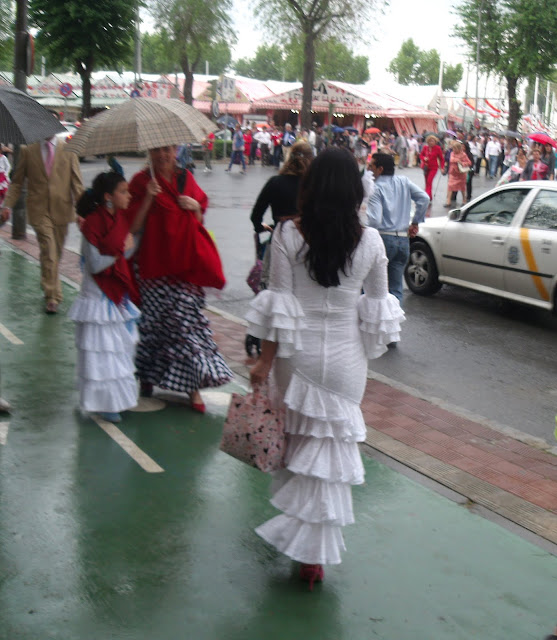 lluvia-en-la-feria-de-sevilla