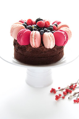 Hip Hostess: Mowielicous Macaron Cake