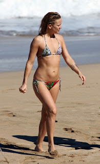 Kate Hudson Bikini Hot Body