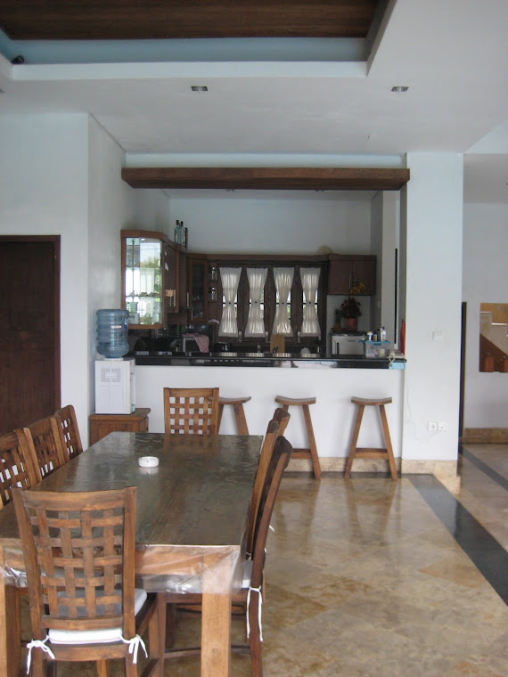 The kitchen at Yanni's