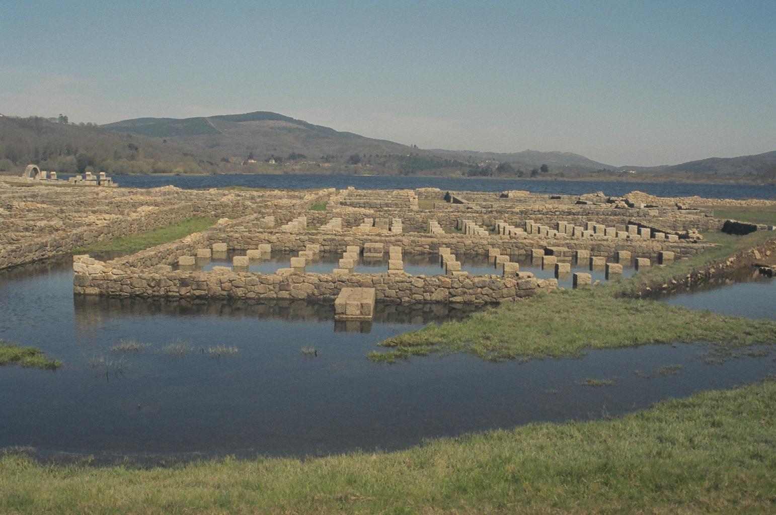 [termas4.JPG]