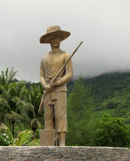 Statue of fisherman, Karon Beach
