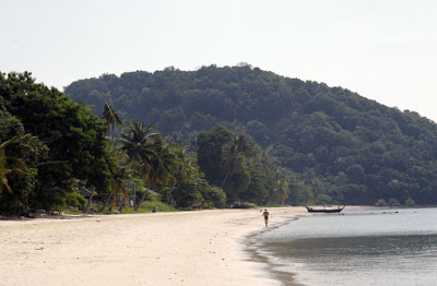 Beach at Cape Panwa, Phuket, 28th November
