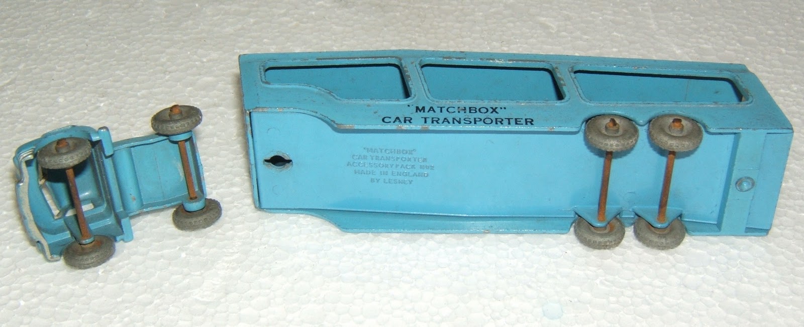 MM2010e Gallery 53 Matchbox Car Transporter (Accessory Pack No 2)