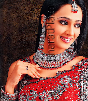 Shweta Tiwari, Shweta Tiwari Pics, Wallpapers - Bolly Break News Latters