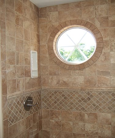 [shower+tiled+round+window+full.JPG]