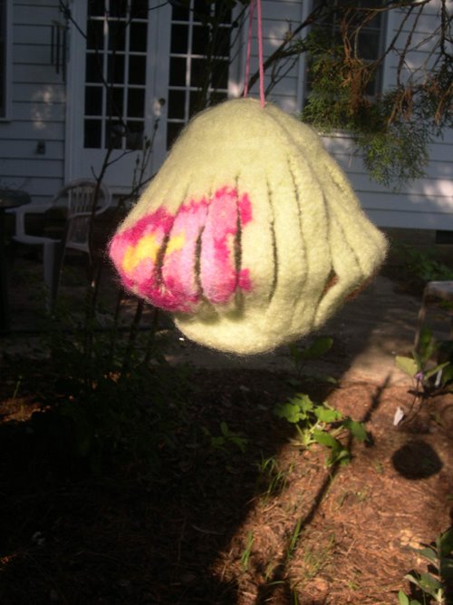 [garden+lantern1.jpg]